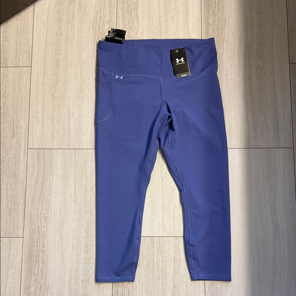Under Armour NWT woman’s Purple Performance Leggings